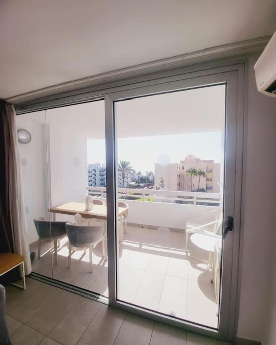 Apartament Sea Views Playa Del Ingles Beach Lovers 2 San Bartolomé Zewnętrze zdjęcie
